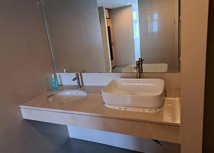 3b-short-term Allowed-2brs Downtown *